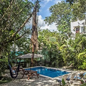 *** Hotel Mango Mexique